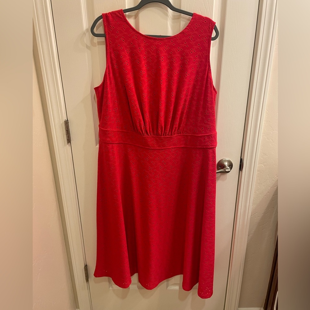 London Times Woman 18W Sleeveless Eyelet Dress